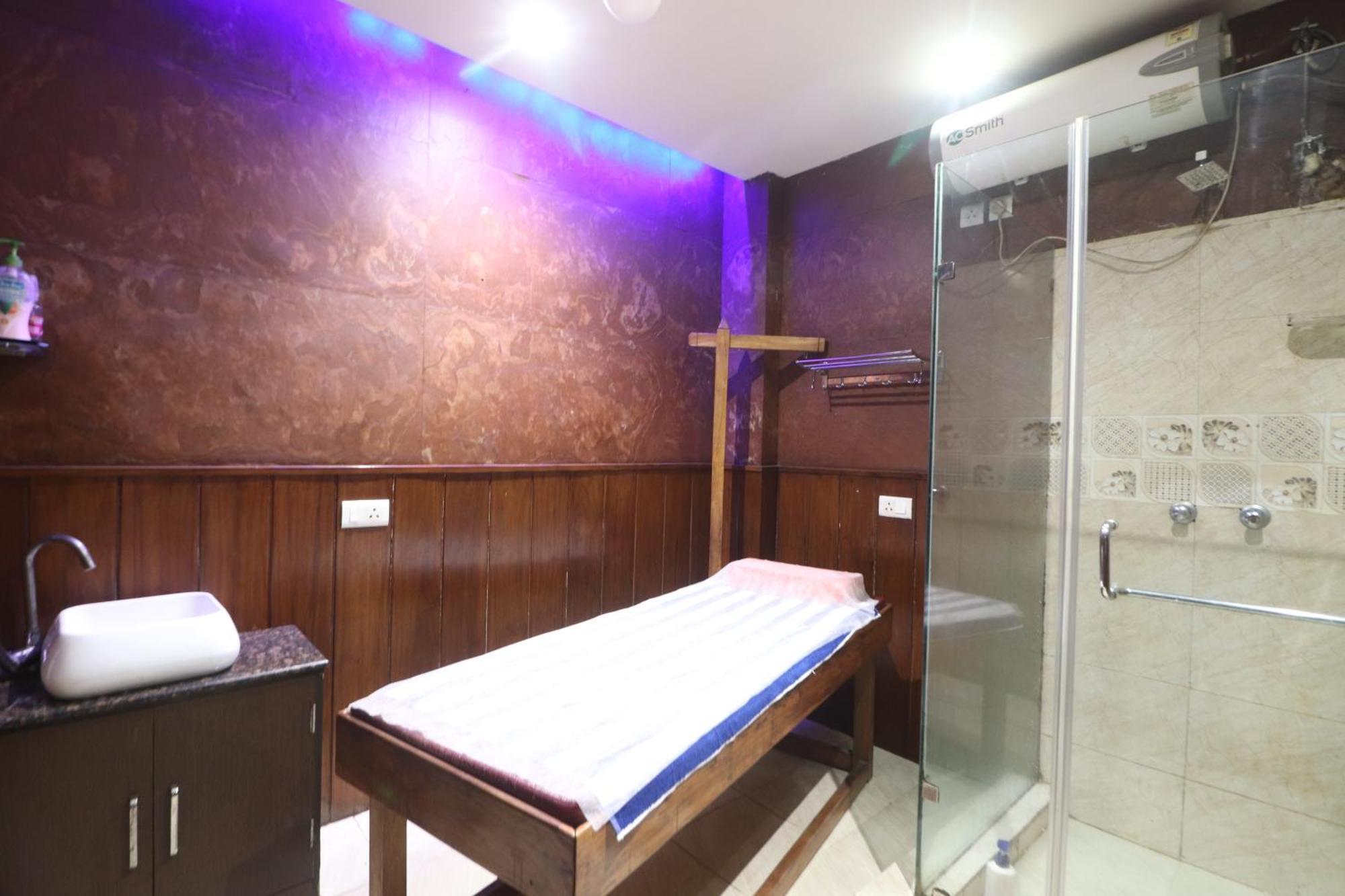 Hotel Geeson International-New Delhi Railway Station-Paharganj Exterior photo